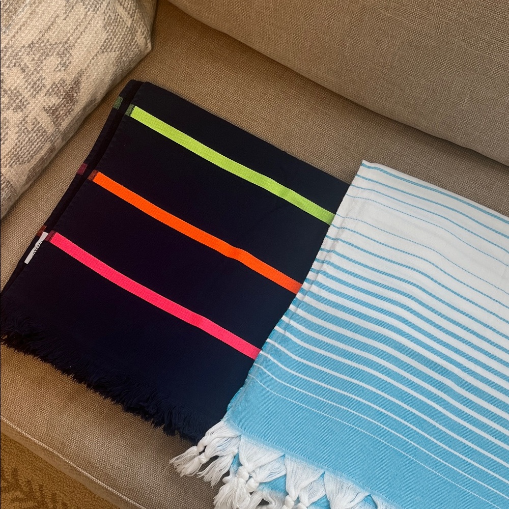 Set of two beach towel and blanket